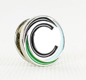 Esempio di pin in smalto morbido