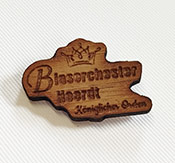 Esempio di pin in legno