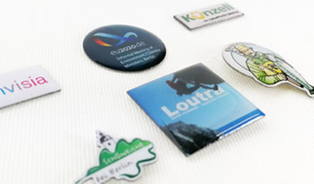 Pins con stampa offset